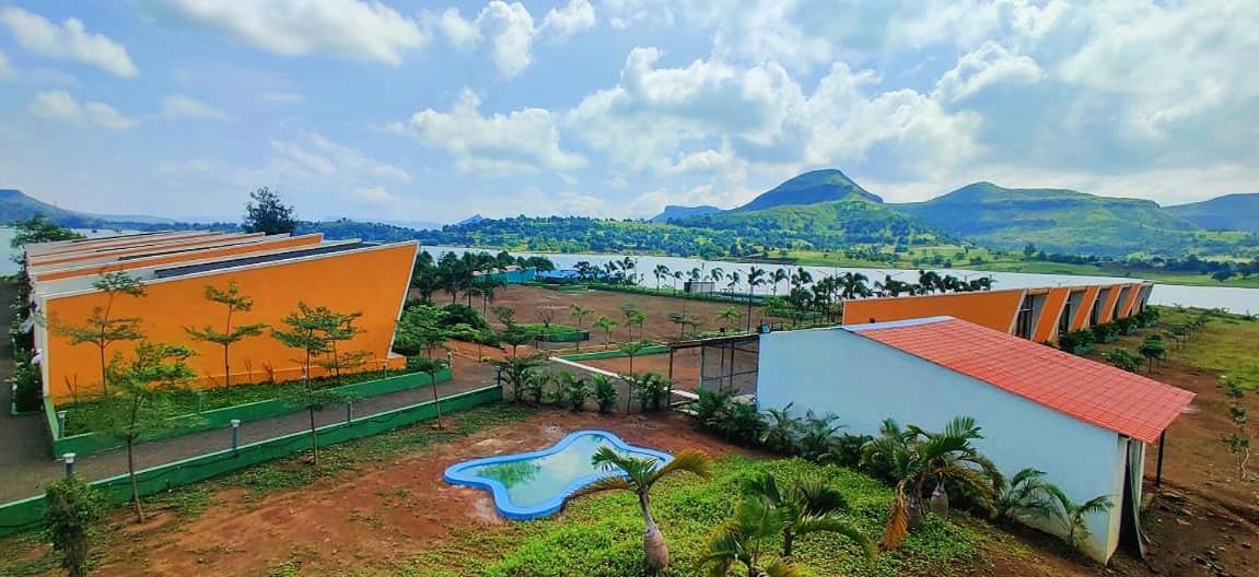 Mountain N Lake Resort Игатпури Екстериор снимка